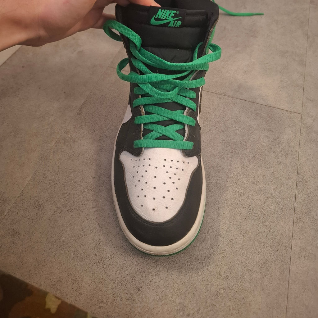 Jordan 1 High "Lucky Green" Size 44 (US 10) *with crease protectors*