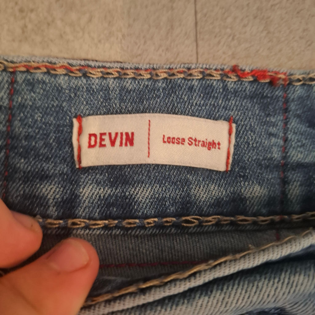 True Religion "Devin" Straight-cut jeans W31