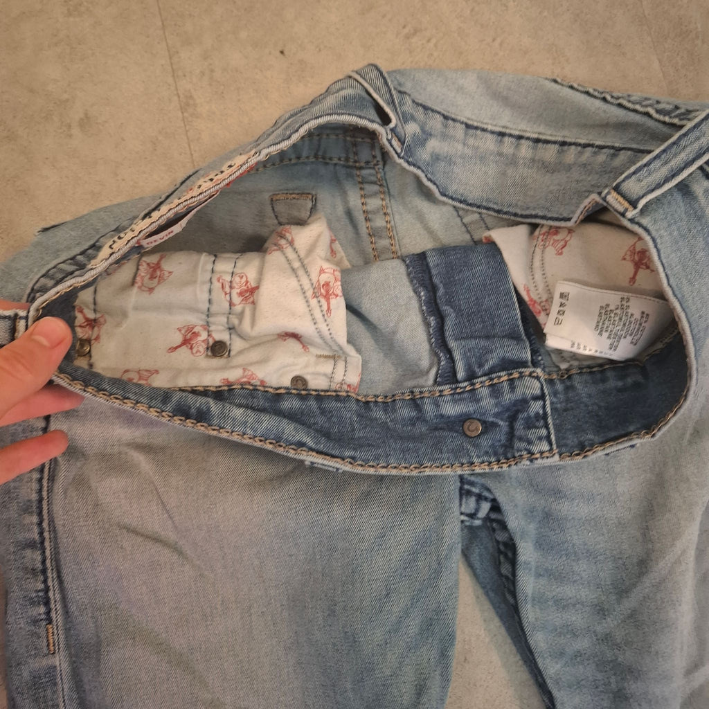 True Religion "Devin" Straight-cut jeans W31