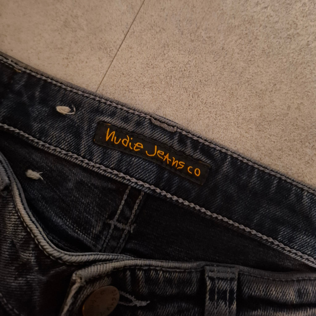 [PRE-OWNED] Nudie Jeans Co. Acid Wash Patched Denim Jeans – Size W29